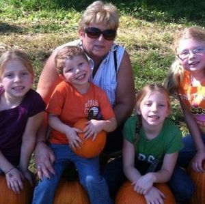 Meet your Posher, Sandra